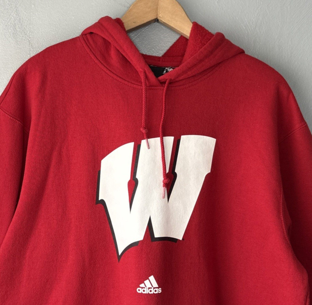 Adidas Wisconsin Sweatshirt Size Large Red Unisex Sporty Athletic Hoodie Badgers
